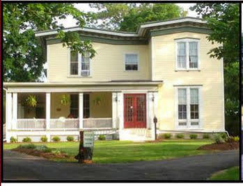 Finger Lakes Bed And Breakfast Penn Yan Exterior photo